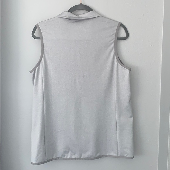 Bette and Court gray zip up vest Large - Picture 3 of 4
